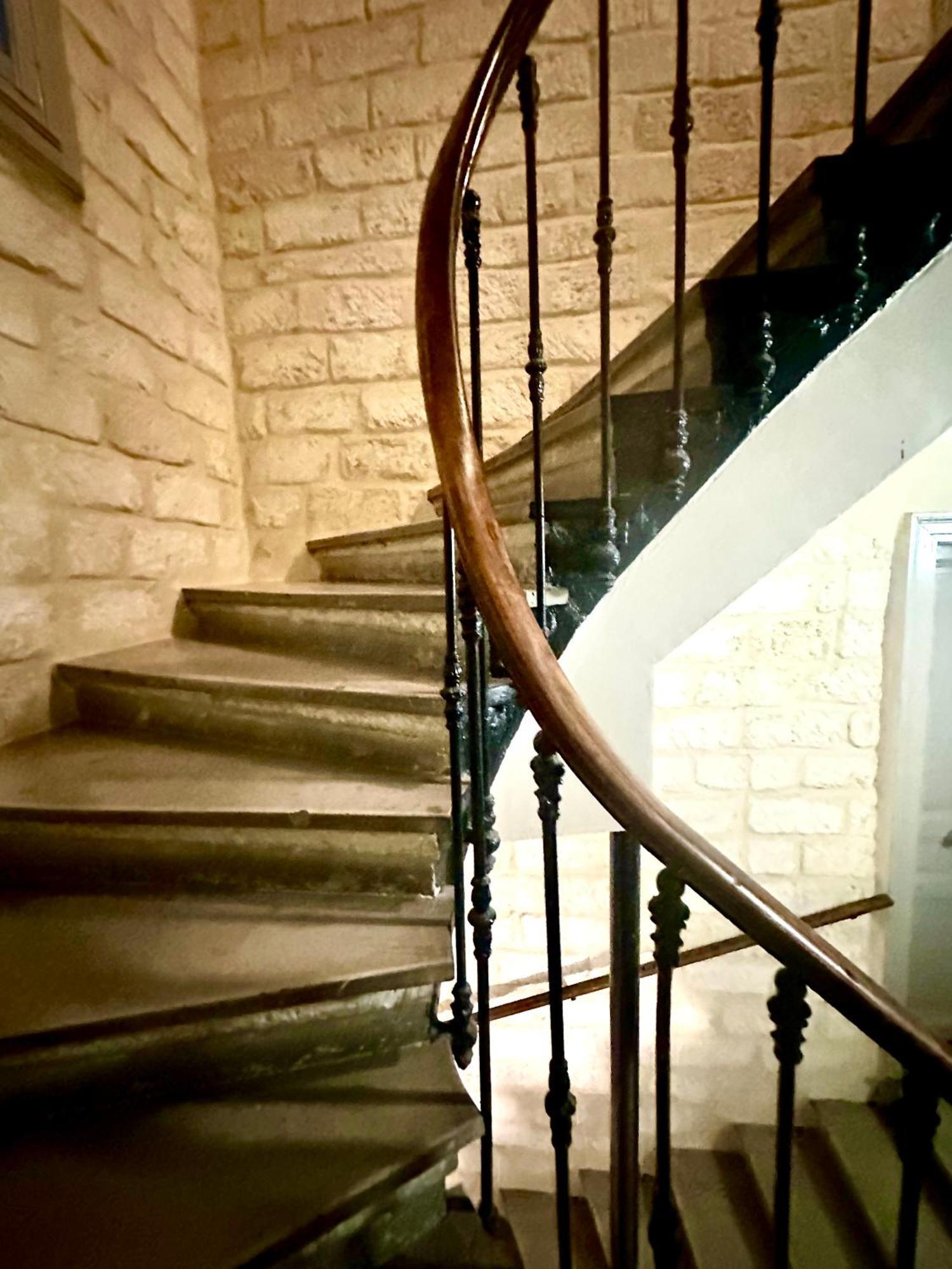 L'echappee Belle, Centre Historique, Gare Apartment *